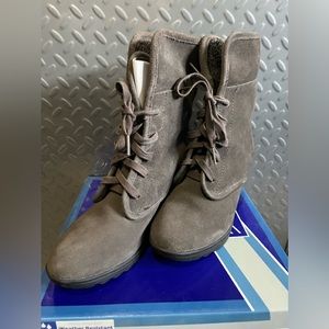 White mountain booties new in box. Size 8